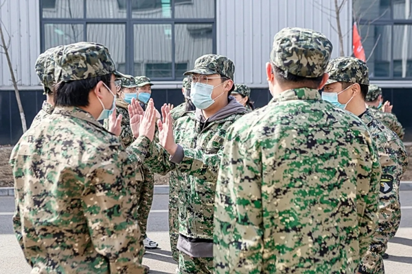 三峰家居舉行2021年度軍訓活動