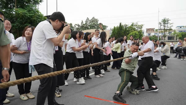 美涂士520愛(ài)心日暨運(yùn)動(dòng)月開(kāi)幕式圓滿成功！